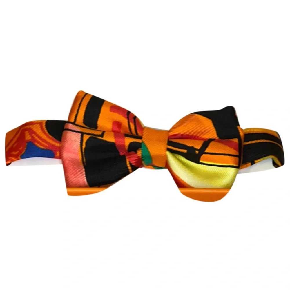 Little boys Hermes bow tie comes in original box